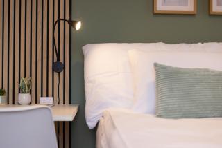 STAYY Nº7 Suites & Studios -Self Check-in - 6