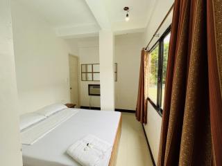 Viewleaf Resort Hotel - 7