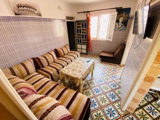 Cozy Apt - 15 Min Walk to Beach & 100 Mbps Wi-Fi - 2