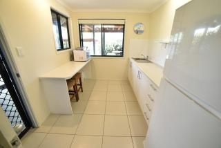 Rainbow Heights 2 Bed Apartment - 7