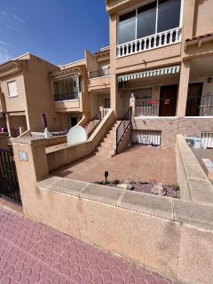 Family Tranquil Self Catering Golf Apartment - 8