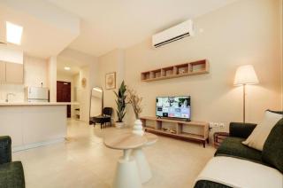 Al-Raha Luxury apartment - 1