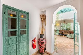 Charming riad in the medina of Marrakech with 4 nice rooms - 5