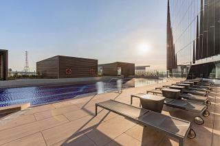 Luxury Marina Tower Stay Waterfront & City Views - 6