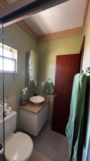 Apartamento com 3 quartos , 3 banheiros e piscina a 700 metros da praia de Taperapuan - 1