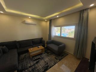 شاليه بمنتجع ميراج Mirage apartments - 1