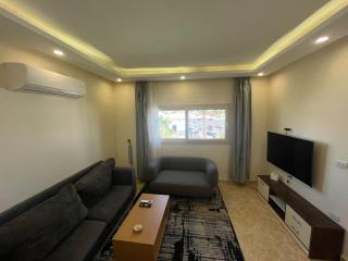 شاليه بمنتجع ميراج Mirage apartments - 0