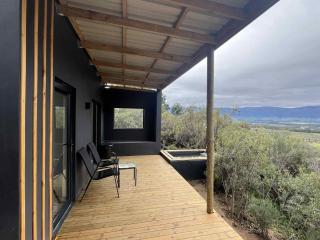 Coddiwomple Cabins - 4