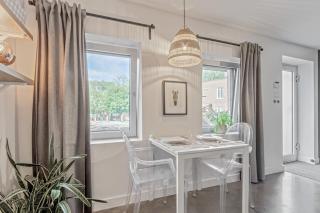 Peaceful Studio in QC Ideal for Students & Workers - 0