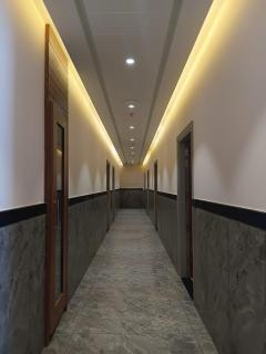 Hotel Shrivardhan - 1