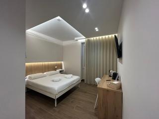 Suite Conte' Piazza Garibaldi - 2