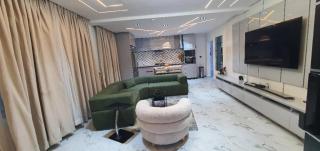 4 bedrooms Luxury Apartment - 9