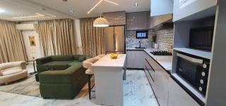 4 bedrooms Luxury Apartment - 3