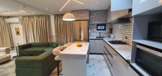 4 bedrooms Luxury Apartment - 2