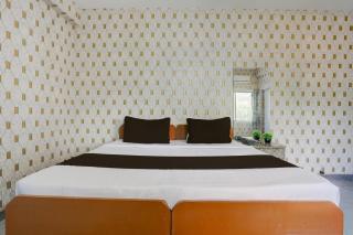 Hotel O Executive Inn - 8