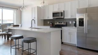 Landing Apartments - Oakwood - 4