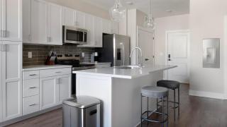 Landing Apartments - Oakwood - 3