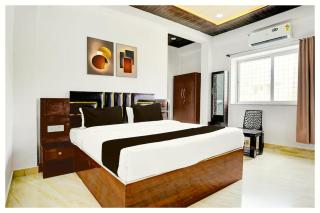 Hotel The Royal Grand Luxuary Heritage Near Jagannath Temple #Sea Beach # Restaurant - Lift And Parking Facilities - Fully Air Condition All Luxury Luxuary Rooms With Attached-Balcony - Best Luxuary Hotel In Puri - 0
