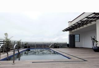 Luxury Executive Apartment - 5