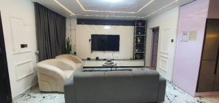 3 bedroom Luxury Apartment - 9