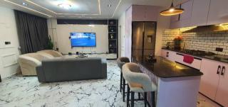 3 bedroom Luxury Apartment - 7