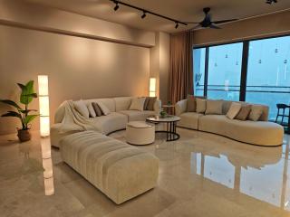 Spacious Romantic Family 4BR 8pax KLCC Balcony - 9