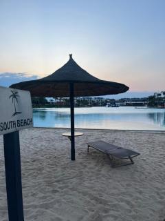 2 Bedroom The Blyde Crystal Lagoon Luxe - 4