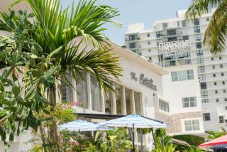 Catalina Hotel & Beach Club - 8