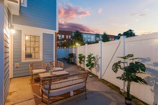 Bubbly Chateau in Park Circle - 7