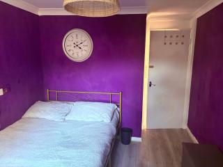 Tottenham Stay-Diem - 2