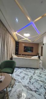 3 bedroom Luxury Apartment - 5