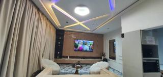 3 bedroom Luxury Apartment - 8