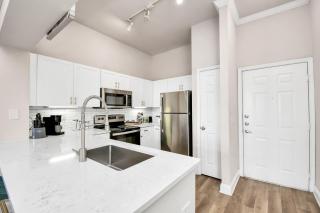 Halstead Cozy Unit near Galleria Mall Houston - 1