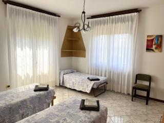 House with large garden, 2 bedrooms, 2 bathrooms, Colico - 1