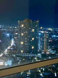 Deluxe Studio good for 3 adults in Novotel Suites Manila with City View - Manila - 8