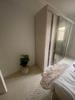 2 bedroom apartment in compound 5 min from airport - 7