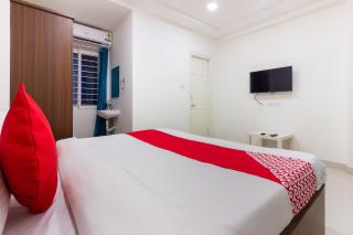 Hotel O Qualia Inn Kondapur Near Botanical Garden - 1