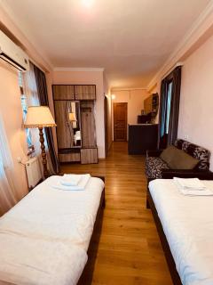 Anano Apartment on Botanikuri - 8