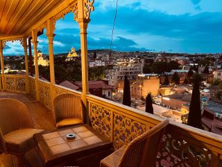 Anano Apartment on Botanikuri - 1