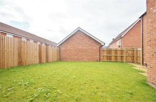 Premium accommodation, Home away from Home in Rugby - 4