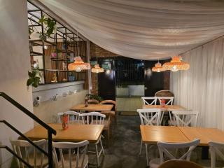 Freyja Café Bistró - Hostal Boutique - 4