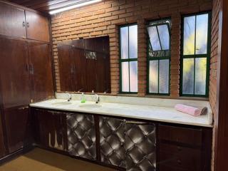 Suíte king com ar condicionado - 2