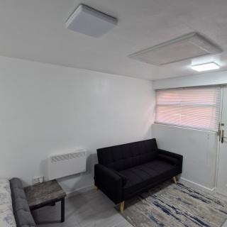 Guest house in Rochdale Manchester - 4