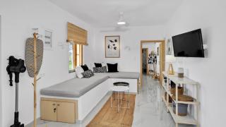 Tsikalario Beach House - 1