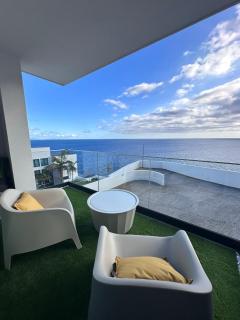 Madeira Home at Cliff Residence - 9