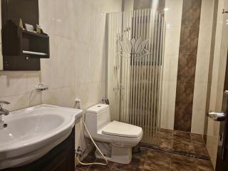 نيروز ان للشقق المخدومه حي النزهه - 5