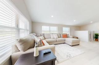 Cozy Waterfront with Deck - Port Isabel - 1