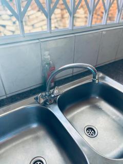 Golden Glory Manor - 3