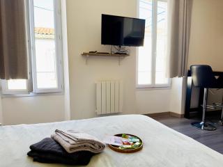 Le Simplicity - Hyper Centre Cognac - wifi - stationnement - 4