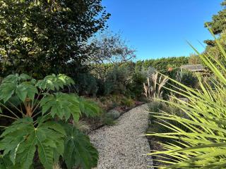 6-person villa with pool - 4